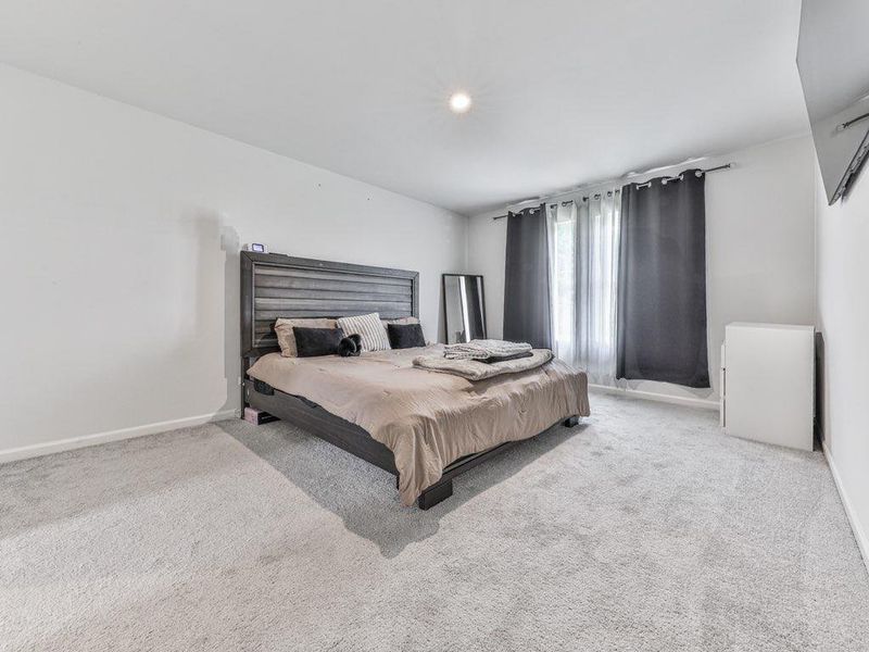 Furnished interior view inside a new home in Kingston Park, Euharlee (Image 9).