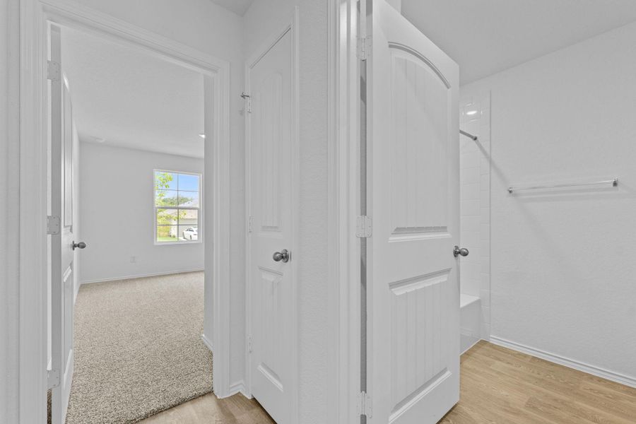 Spacious, unfurnished interior of a new home in , Seguin (Image 22). Spacious, unfurnished interior of a new home in , Seguin (Image 22).
