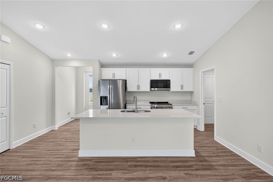 Furnished interior view inside a new home in Cape Coral, Cape Coral (Image 6).