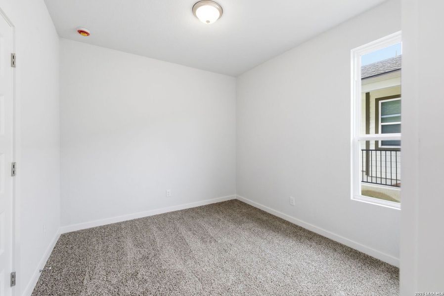 Spacious, unfurnished interior of a new home in Talley Fields, San Antonio (Image 20).