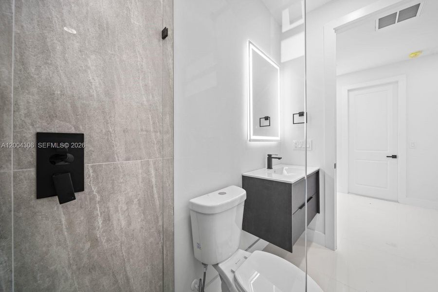 Furnished interior view inside a new home in , Lehigh Acres (Image 13).