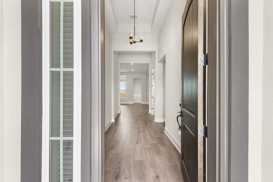 Spacious, unfurnished interior of a new home in Broken Oak, Georgetown (Image 52).