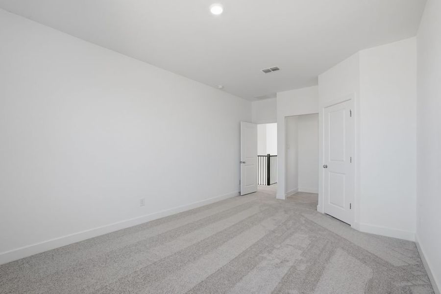 Spacious, unfurnished interior of a new home in Avalon at Cypress, Cypress (Image 25).