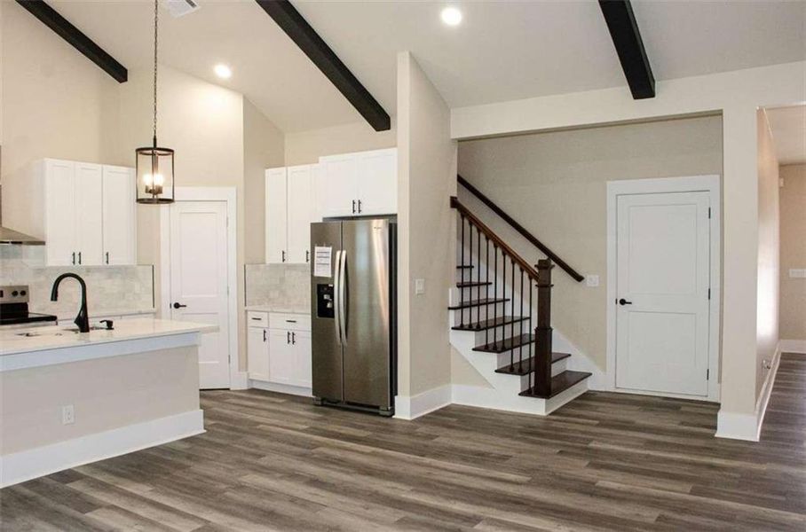 Image 77 of a home in .