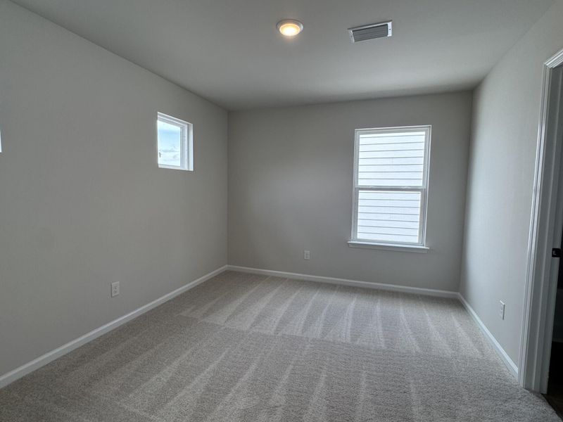 Spacious, unfurnished interior of a new home in Tea Farm, Ravenel (Image 24).