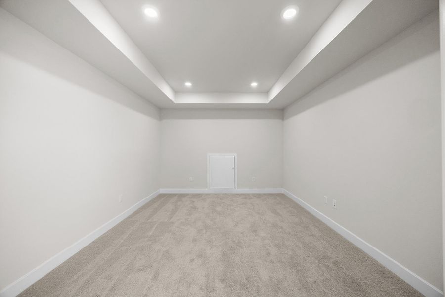 Spacious, unfurnished interior of a new home in Lariat, Liberty Hill (Image 33).