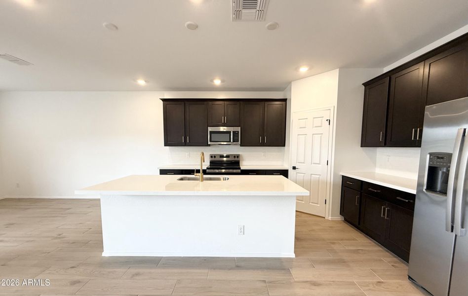 002 Kitchen