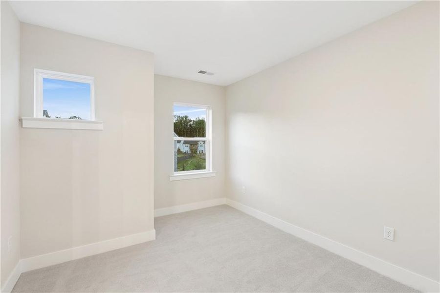 Spacious, unfurnished interior of a new home in Settingdown Farms, Cumming (Image 22).