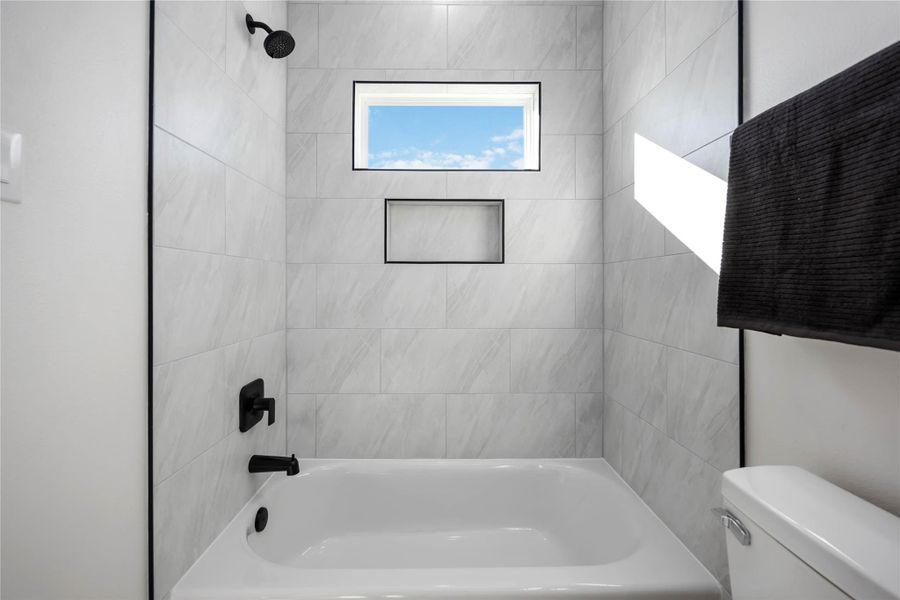 IMAGE NOT OF PROPERTY. PROPERTY WILL LOOK SIMILAR IMAGE NOT OF PROPERTY. PROPERTY WILL LOOK SIMILAR