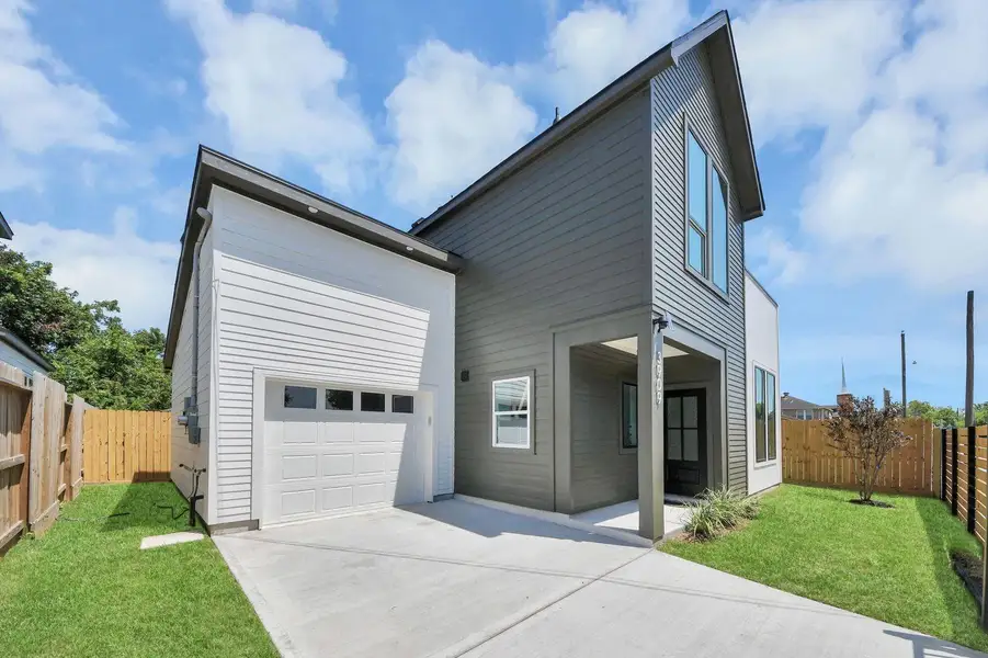 Exterior details and patio area of a home in , Houston (Image 14). Exterior details and patio area of a home in , Houston (Image 14).
