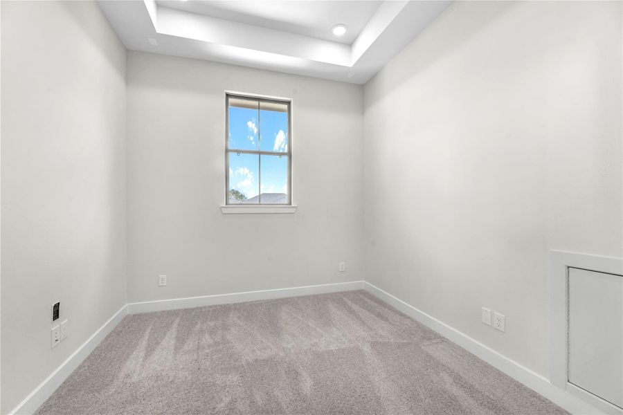 Representative image. Features, specifications, selections and colors may vary.