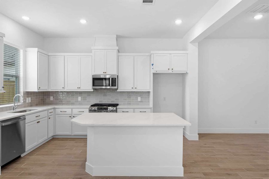 Furnished interior view inside a new home in Bridgeland, Cypress (Image 10). Furnished interior view inside a new home in Bridgeland, Cypress (Image 10).