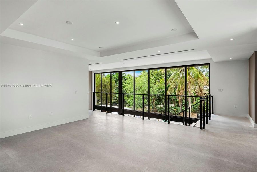 Spacious, unfurnished interior of a new home in , South Miami (Image 47).