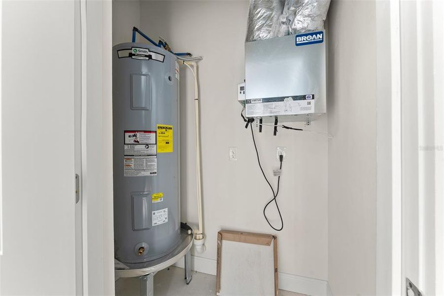 Close-up of interior finishes inside a home in , Orlando (Image 19).