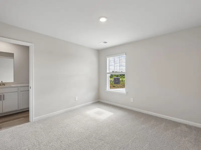 Spacious, unfurnished interior of a new home in Artisan Walk, Fairburn (Image 17).