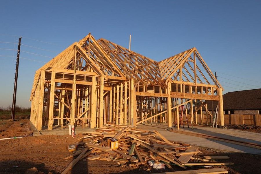 Let us show you how our advanced framing techniques have stood the test of time and allow more insulation for a quieter and more energy efficient home. Let us show you how our advanced framing techniques have stood the test of time and allow more insulation for a quieter and more energy efficient home.