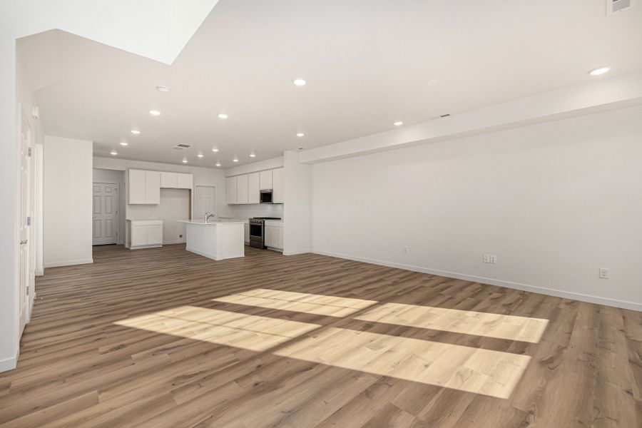 Spacious, unfurnished interior of a new home in Arras Park, Thornton (Image 13).