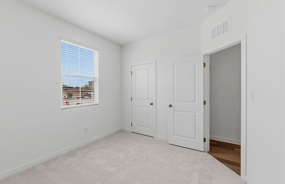 Spacious, unfurnished interior of a new home in Alto, San Marcos (Image 24).