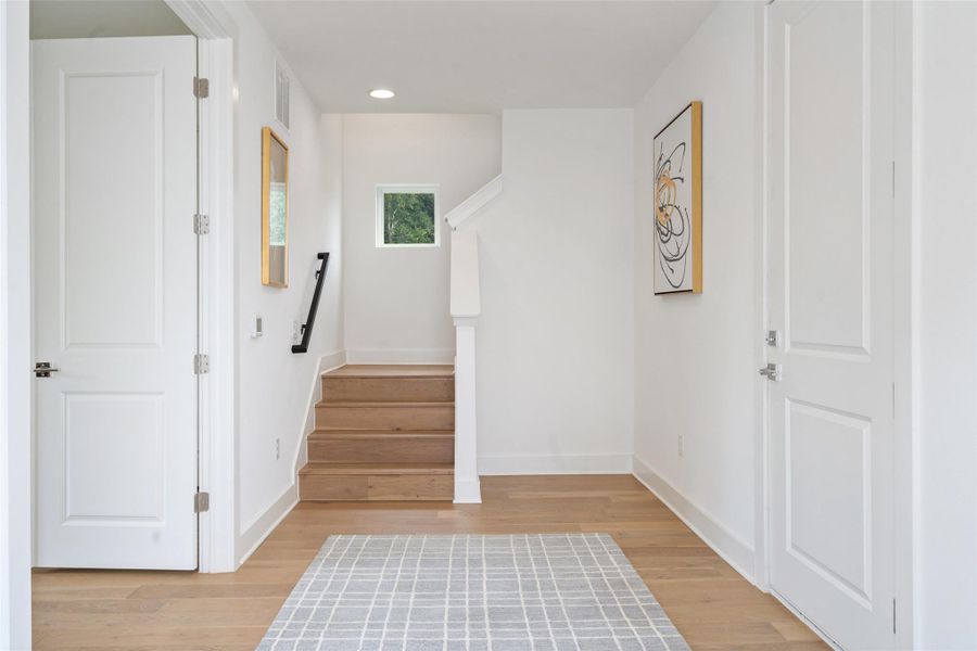 Spacious, unfurnished interior of a new home in , Austin (Image 18).