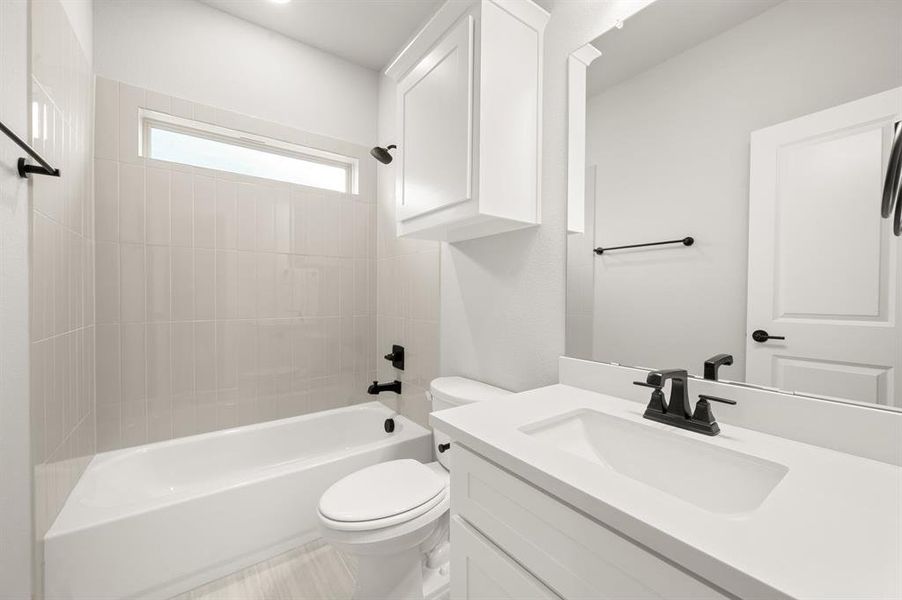 Furnished interior view inside a new home in Llano Springs, Fort Worth (Image 15).