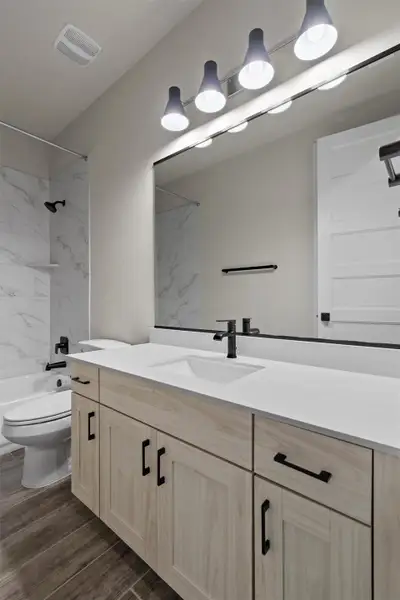 Furnished interior view inside a new home in Crescent Bluff, Georgetown (Image 8). Furnished interior view inside a new home in Crescent Bluff, Georgetown (Image 8).