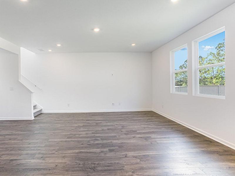 Spacious, unfurnished interior of a new home in Heritage River, Euharlee (Image 13). Spacious, unfurnished interior of a new home in Heritage River, Euharlee (Image 13).
