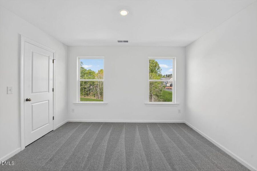 hj-nc-raleigh-silverstone-terraces-savan