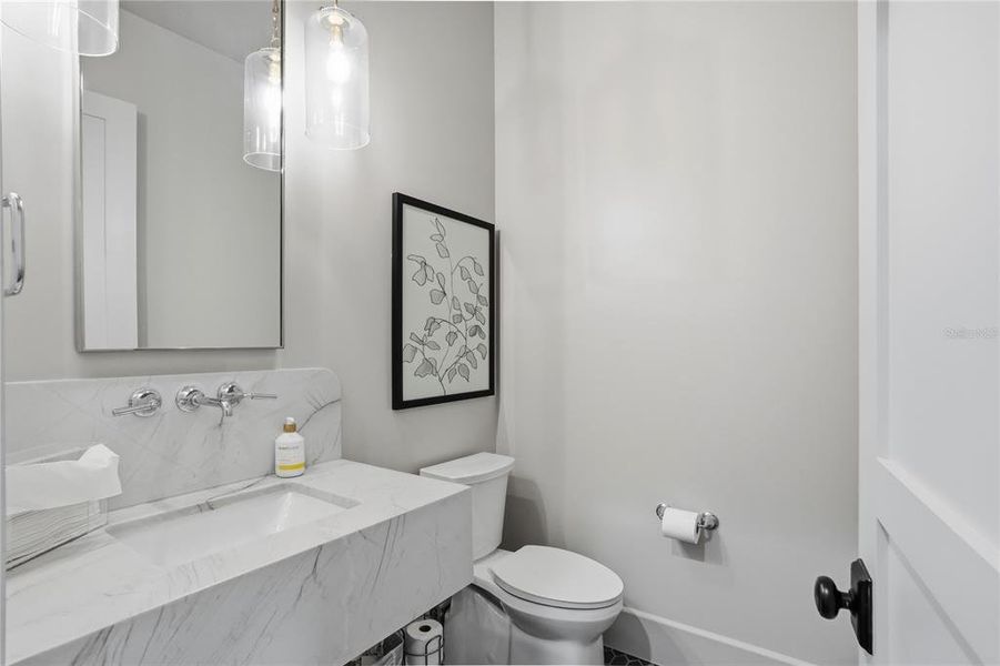 Furnished interior view inside a new home in , Oakland (Image 10).