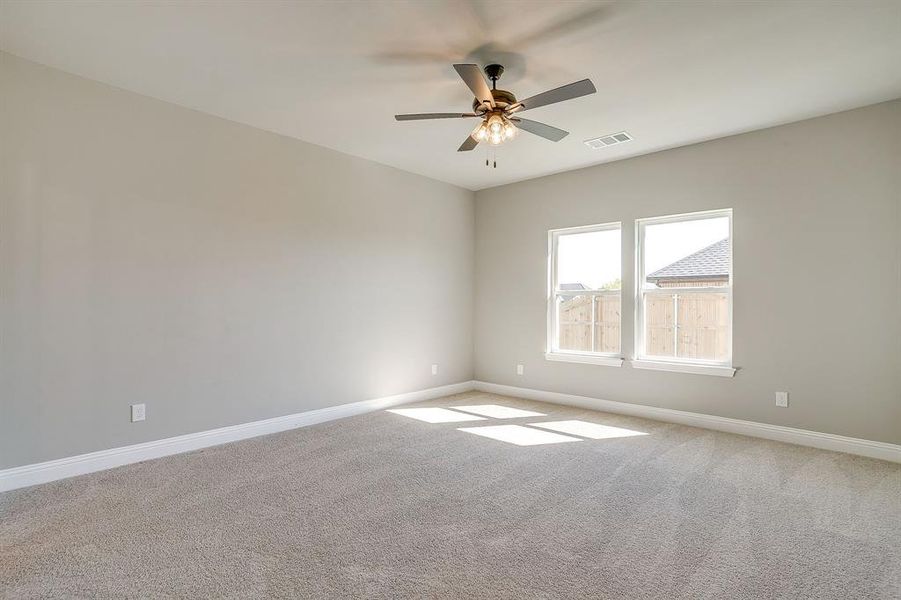 Spacious, unfurnished interior of a new home in , Palmer (Image 31).