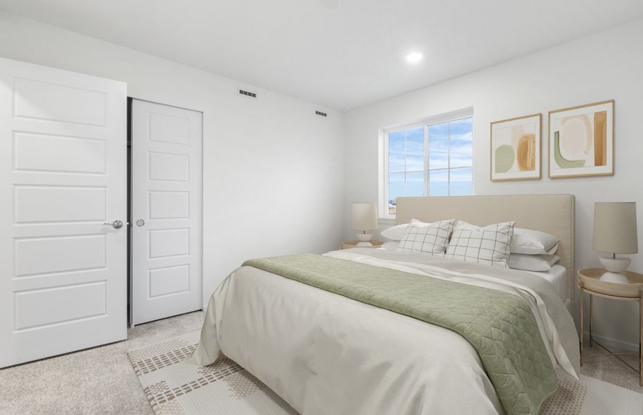 Representative furnished interior of a home built from the Topaz by Pulte Homes in Wolf Creek Run West, Strasburg (Image 13).