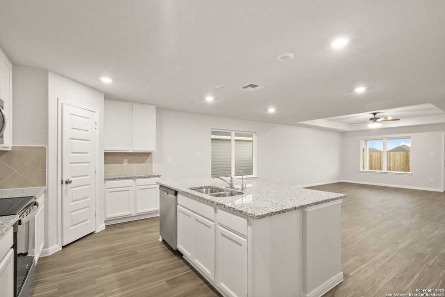 Furnished interior view inside a new home in Swenson Heights, Seguin (Image 8).