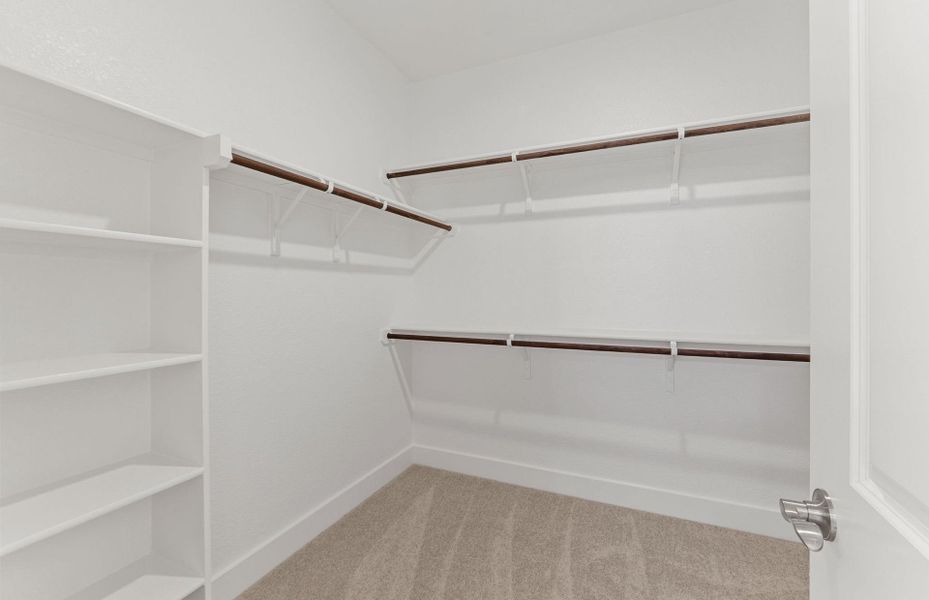 Spacious, unfurnished interior of a new home in Northpoint at Old Settlers, Round Rock (Image 31).