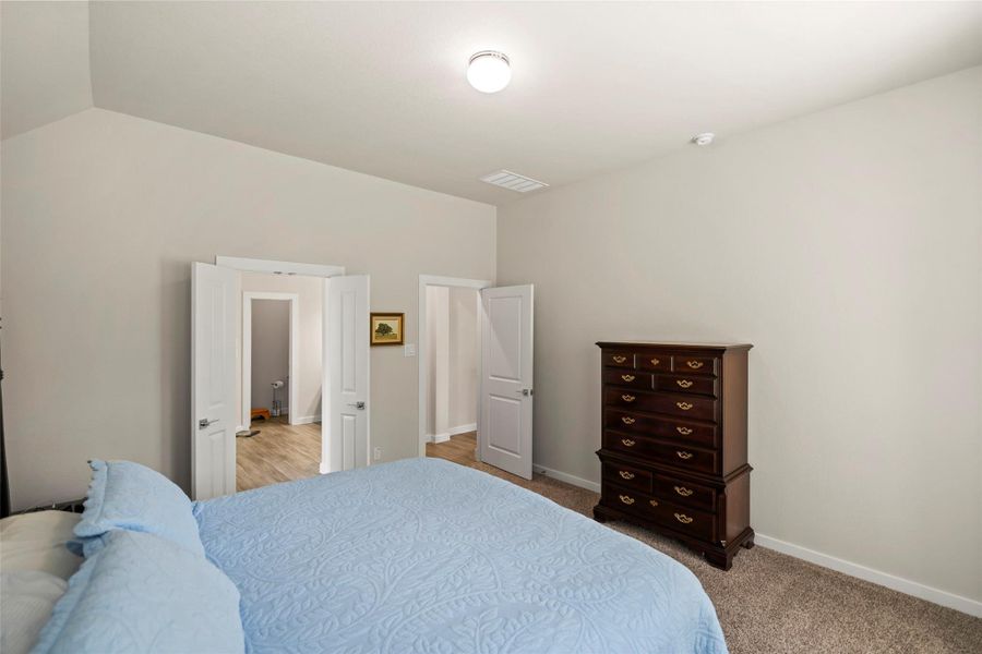 Furnished interior view inside a new home in Oakwood Ranch, Willis (Image 21). Furnished interior view inside a new home in Oakwood Ranch, Willis (Image 21).