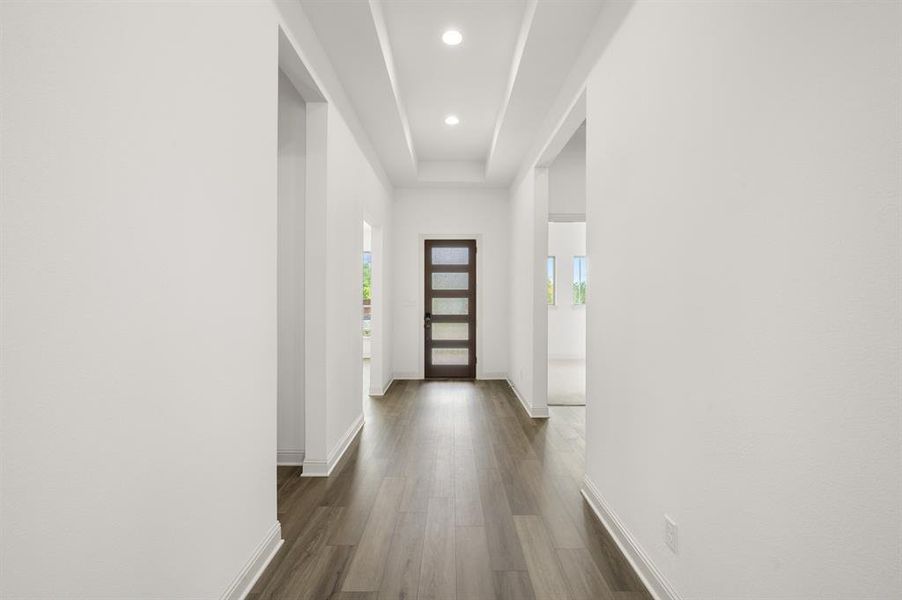 3043 Farmhouse- Entry-1