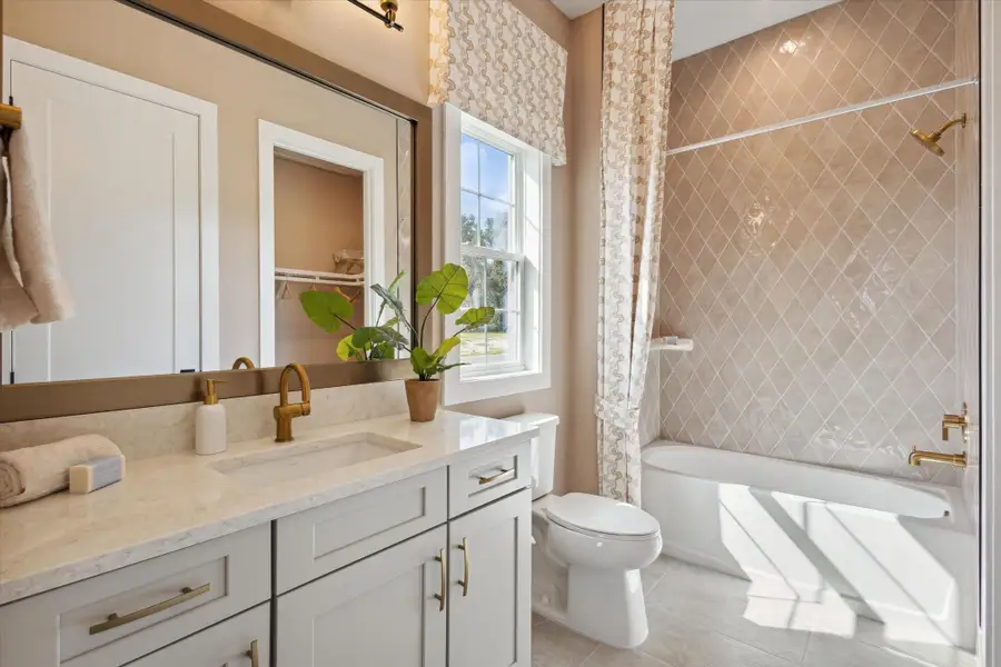 Secondary Bathroom - Cedar Key II at Triple Creek:Secondary Bathroom - Cedar Key II at Triple Creek