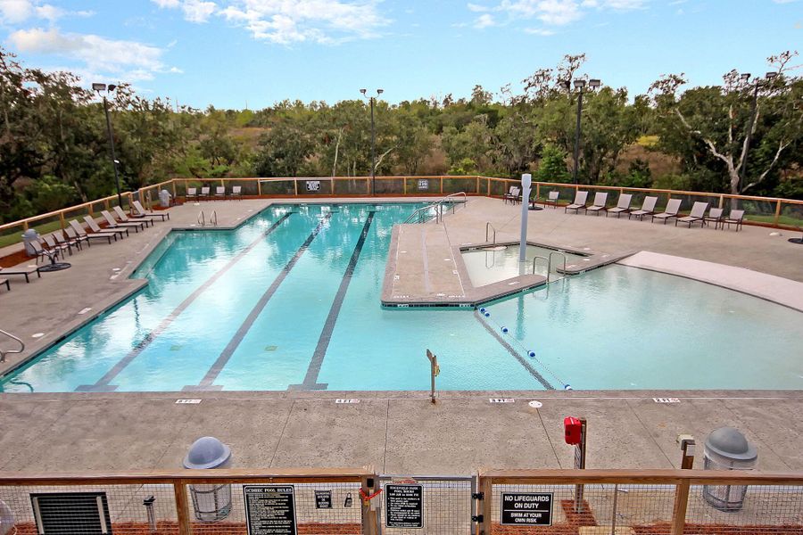 Community amenities in Daniel Island Park, Charleston (Image 80).