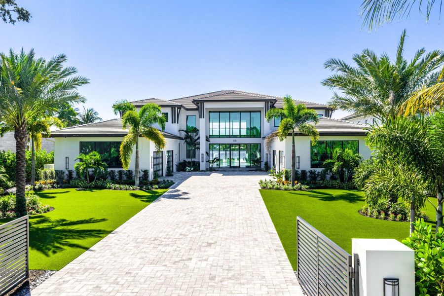 Image 88 of a home in .