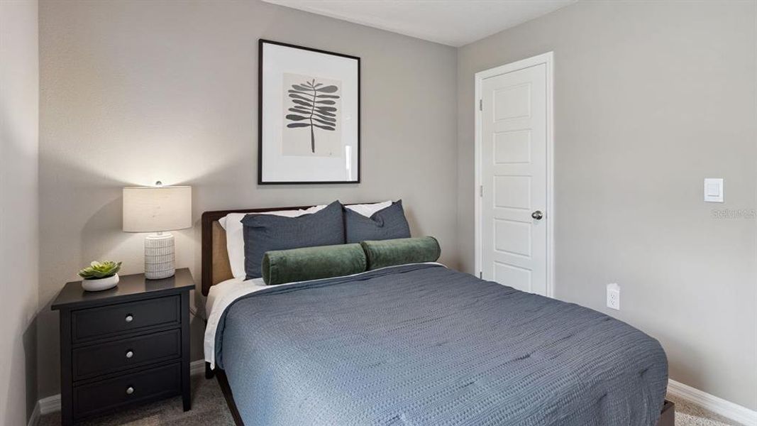 Furnished interior view inside a new home in Bradbury Creek, Haines City (Image 25).