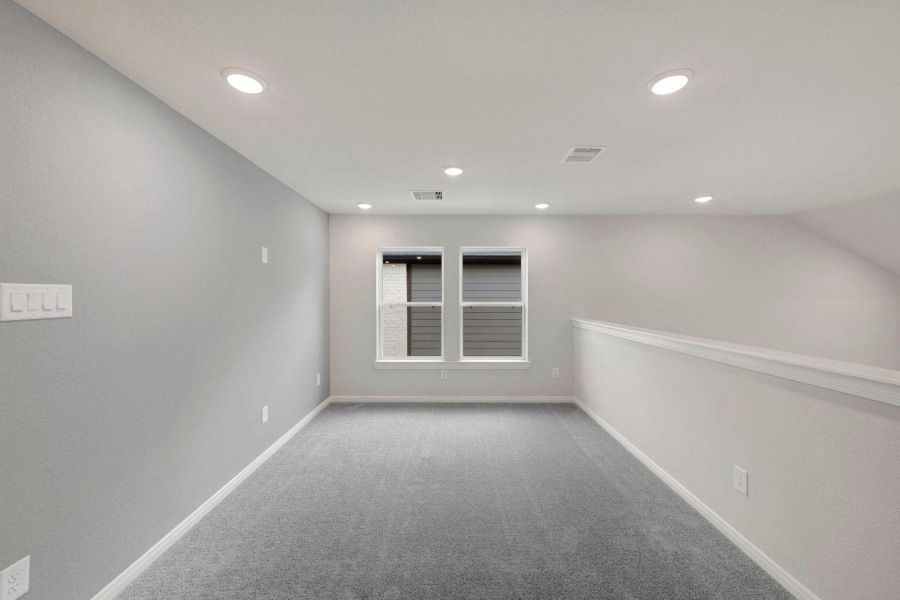 Spacious, unfurnished interior of a new home in The Grand Prairie - Meadow Collection, Hockley (Image 26).