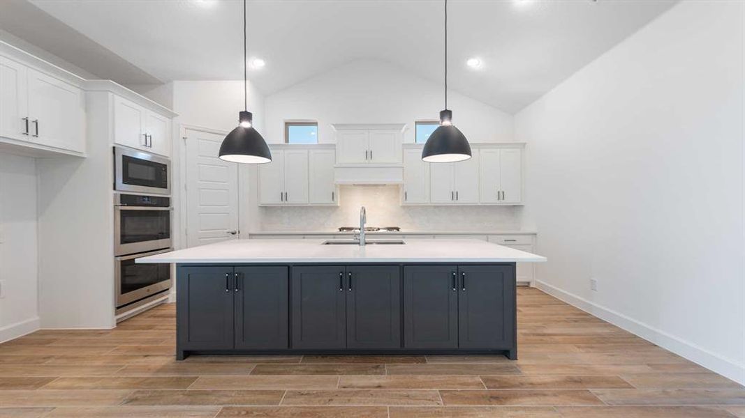 Furnished interior view inside a new home in Terraces 62', Rockwall (Image 9). Furnished interior view inside a new home in Terraces 62', Rockwall (Image 9).