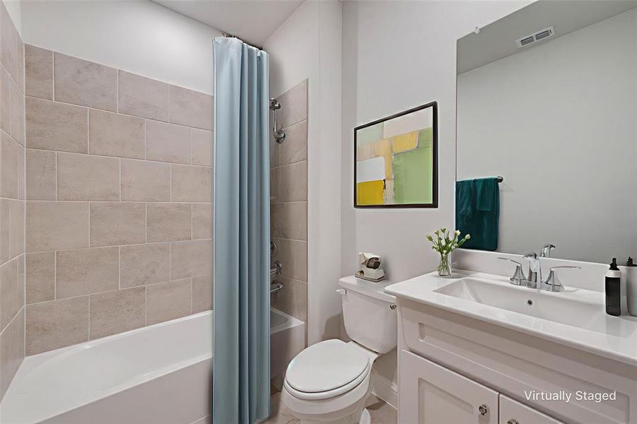 Furnished interior view inside a new home in AnaCapri, Anna (Image 17). Furnished interior view inside a new home in AnaCapri, Anna (Image 17).