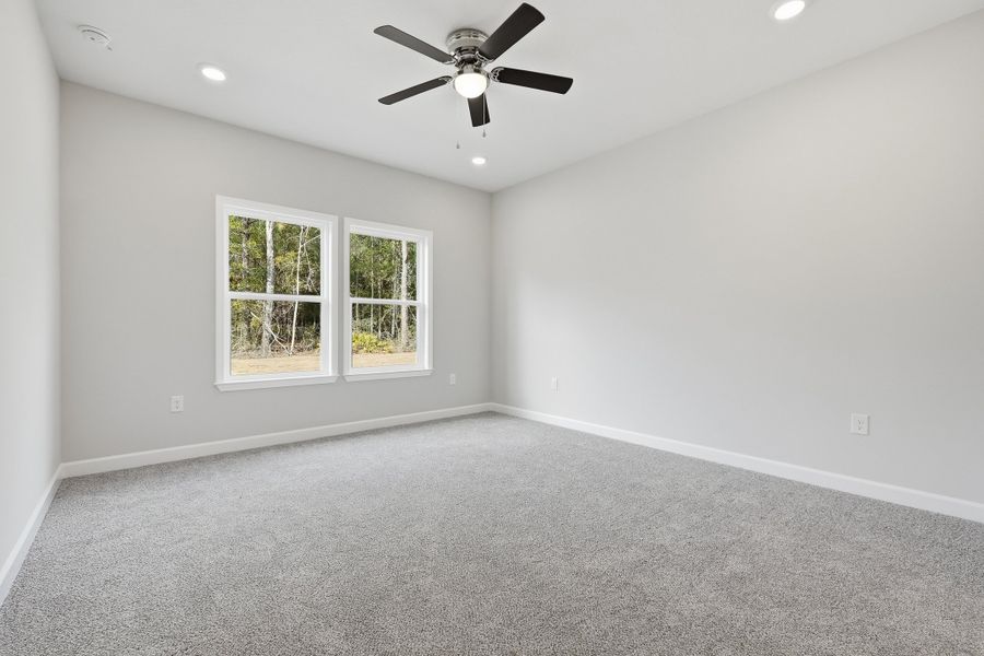 Spacious, unfurnished interior of a new home in Southern Charm, Crestview (Image 33).