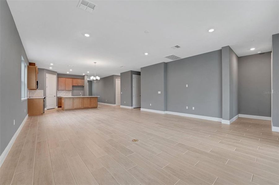 Spacious, unfurnished interior of a new home in Green Key Village, Lady Lake (Image 15). Spacious, unfurnished interior of a new home in Green Key Village, Lady Lake (Image 15).