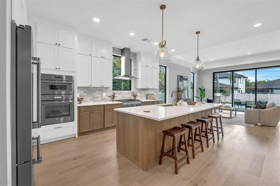 Furnished interior view inside a new home in , Orlando (Image 48).