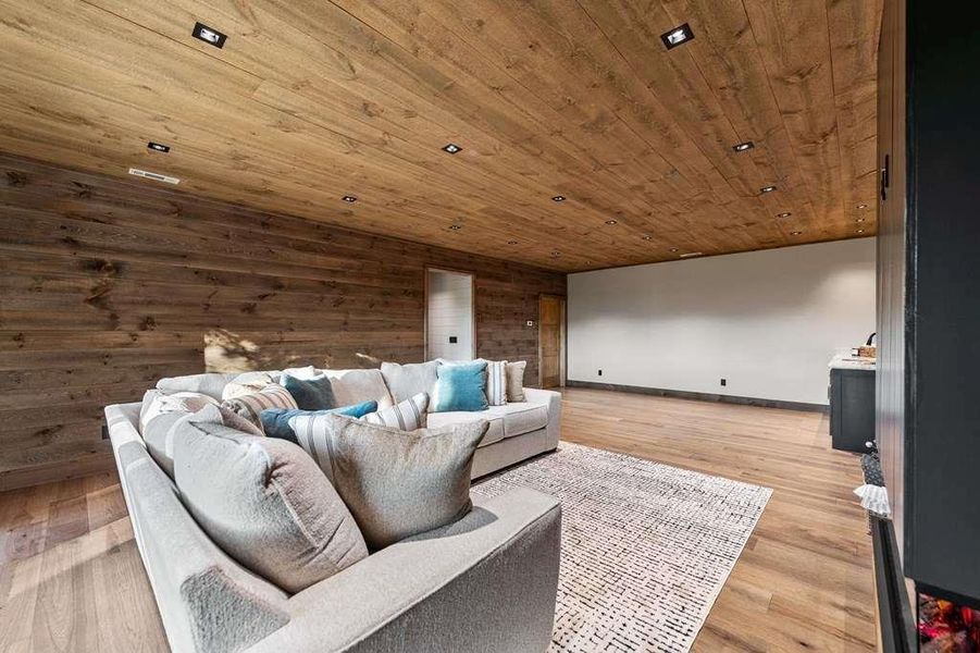 Furnished interior view inside a new home in , Blue Ridge (Image 54).