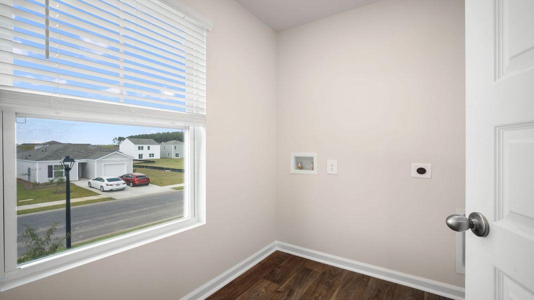 Spacious, unfurnished interior of a new home in The Groves at Bees Creek, Ridgeland (Image 20).