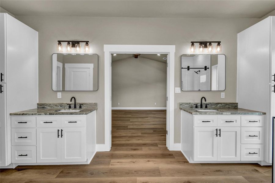 Furnished interior view inside a new home in , Angleton (Image 13).