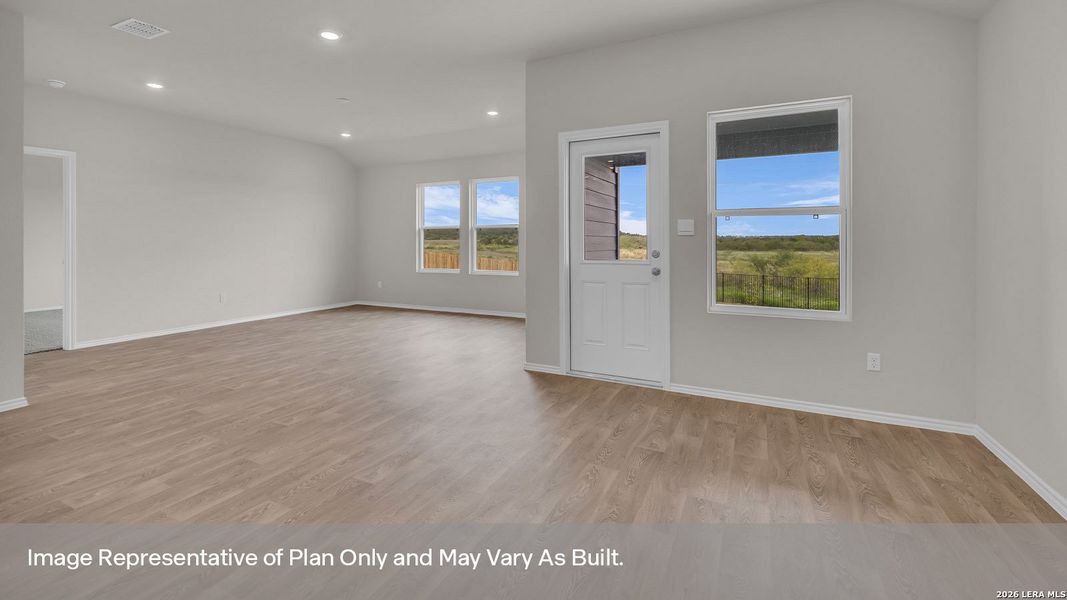 Spacious, unfurnished interior of a new home in Bollinger, Maxwell (Image 22).