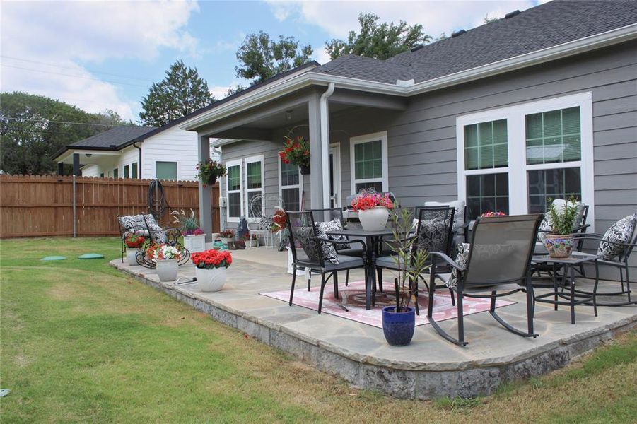 Exterior details and patio area of a home in , Granbury (Image 24).