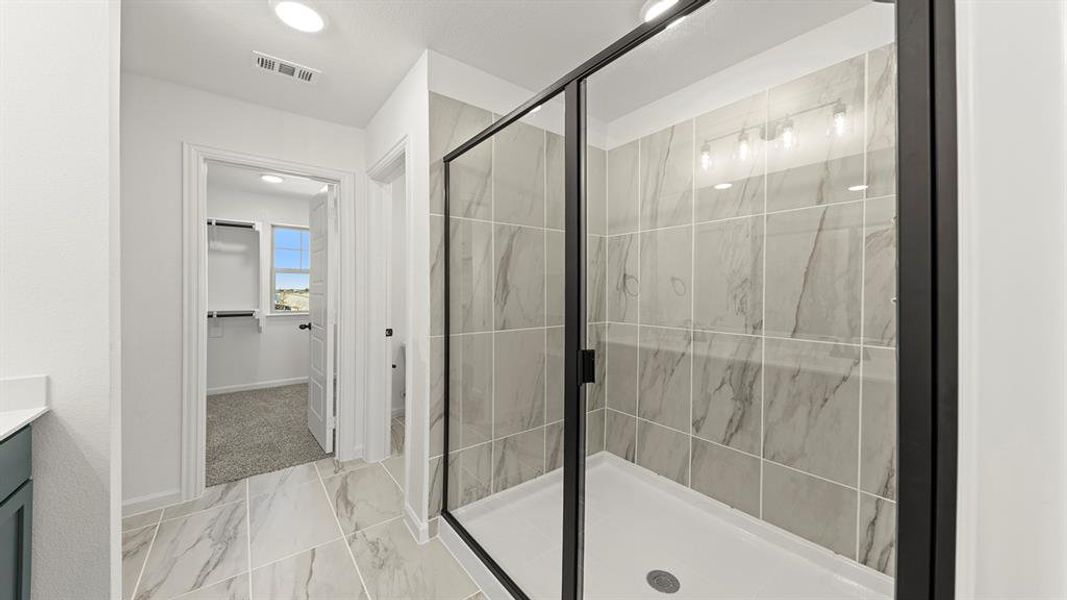 19. 2524 Yo Ranch - Bath (3) 19. 2524 Yo Ranch - Bath (3)